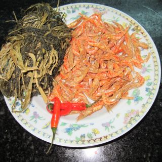 梅干菜炒虾的做法步骤：1