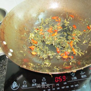 梅干菜炒虾的做法步骤：5