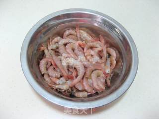 油煎小海虾的做法步骤：1