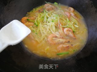 【烟台】鲜虾萝卜丝汤的做法步骤：7