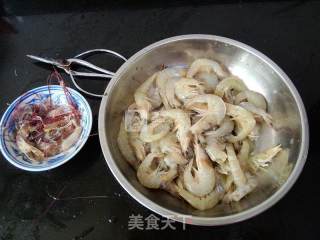 番茄烩海虾的做法步骤：2