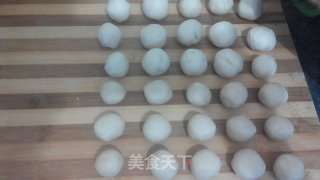 中式小点之一——萝卜丝白皮酥饼的做法步骤：4
