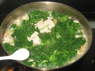 荠菜虾干豆腐汤的做法步骤：7
