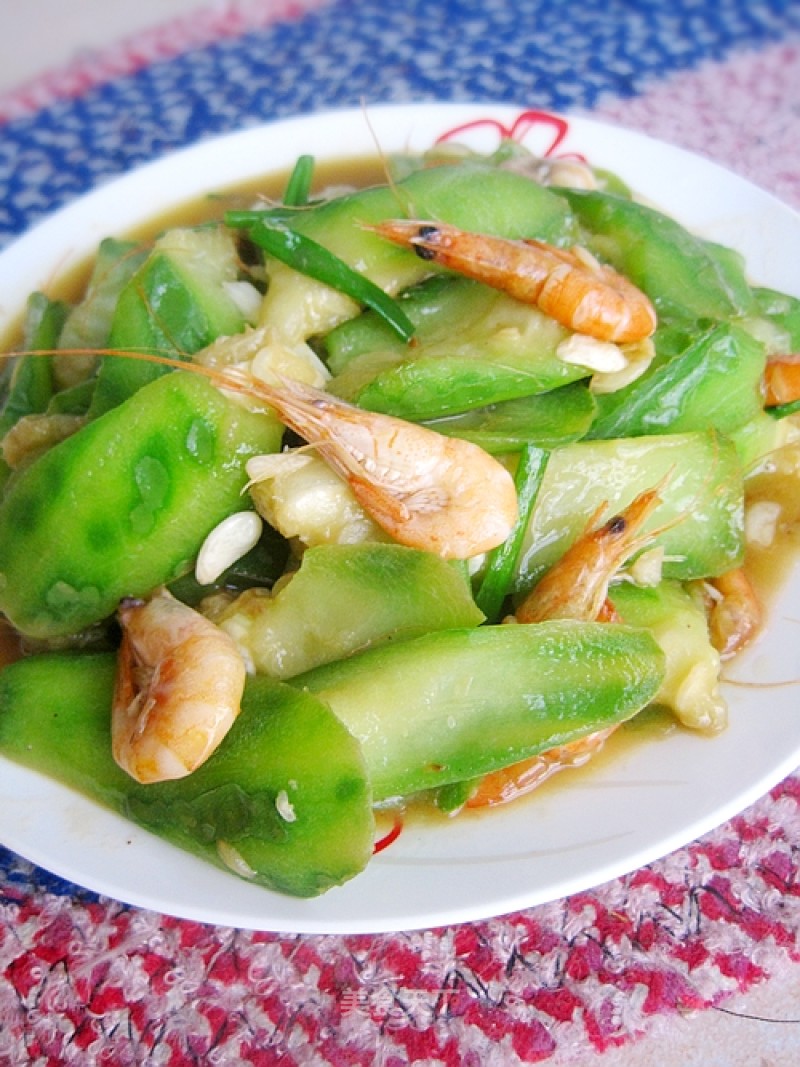 丝瓜炒小虾的做法