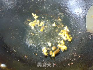 茭白辣椒炒双虾的做法步骤：3