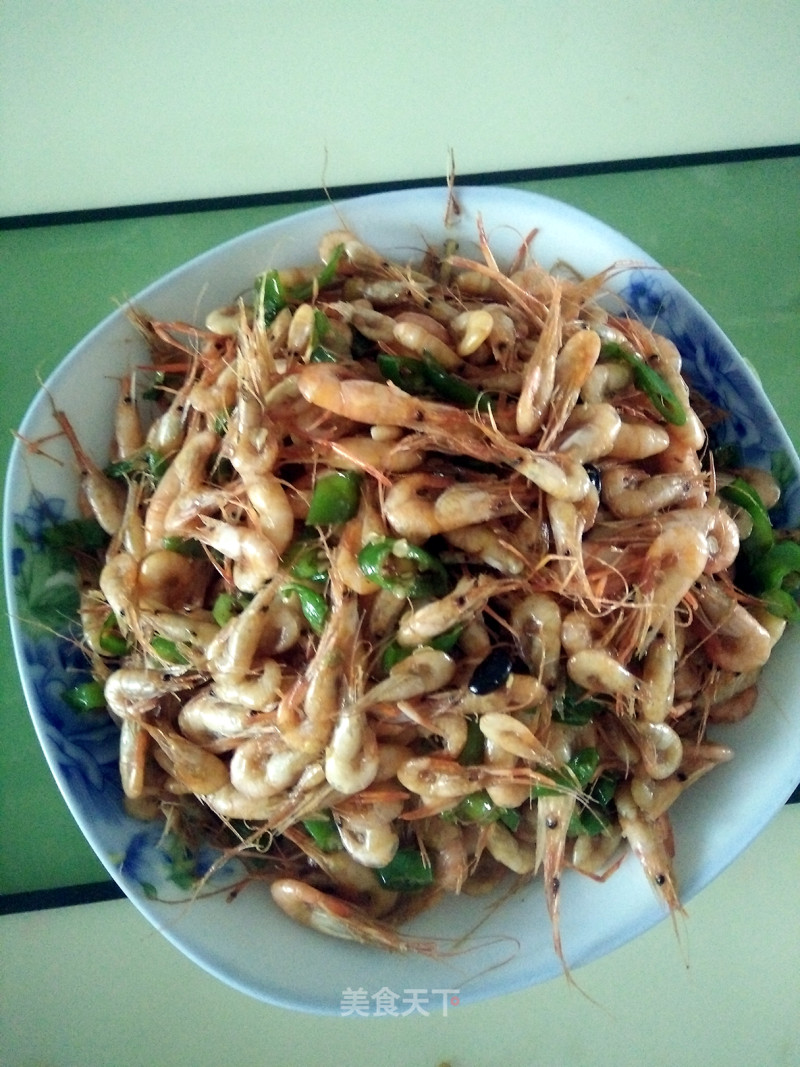 辣椒炒小虾的做法