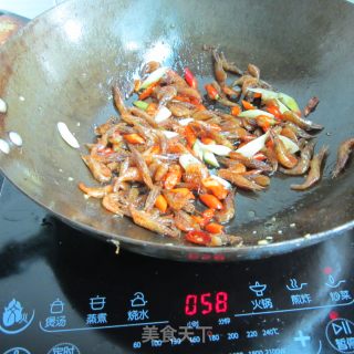 尖椒小虾的做法步骤：7