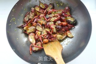 原汁原味吃龙虾——清炒小龙虾的做法步骤：6