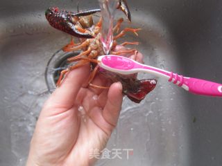 红烧小龙虾的做法步骤：3