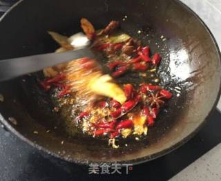 潜江风味油焖大虾的做法步骤：5