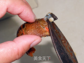 张牙舞爪的季节很疯狂——【红烧小龙虾】的做法步骤：3