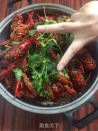 武汉版油焖大虾的做法步骤：6