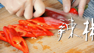 粤式爆炒小龙虾的做法步骤：2