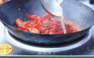 潜江蒜蓉大虾的做法步骤：5
