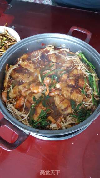 自制鸡翅龙虾焖烧锅的做法步骤：4