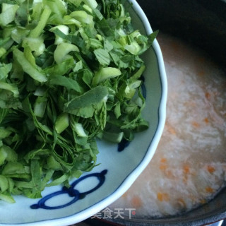 胡萝卜青菜鲜虾粥的做法步骤：9