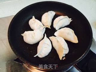 西葫煎饺的做法步骤：21