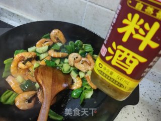 青虾炒辣椒的做法步骤：11