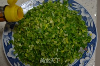 芹菜虾肉水饺的做法步骤：7