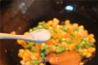 桂圆虾仁玉米粒的做法步骤：6