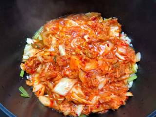 韩式泡菜锅的做法步骤：7