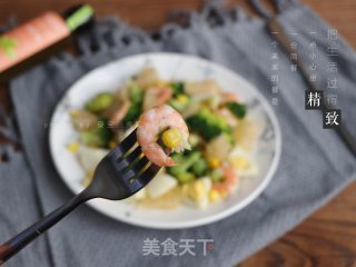 鲜虾果蔬低脂沙拉的做法步骤：11