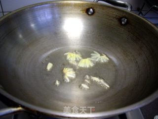 鲜辣明虾的做法步骤：2