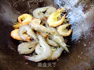 家常菜----清炒青虾的做法步骤：2