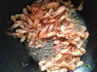 香酥小河虾的做法步骤：8