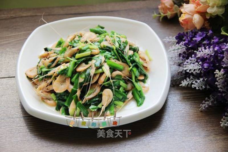 韭菜炒小河虾的做法