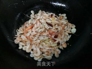 炒小河虾的做法步骤：6