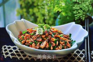 韭菜炒河虾的做法步骤：8