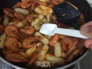 茄汁虾炒年糕的做法步骤：10
