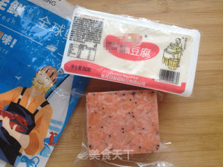 磷虾烧豆腐的做法步骤：1