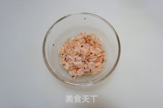 磷虾炒包菜的做法步骤：2