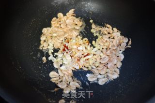 磷虾炒包菜的做法步骤：7