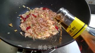 茼蒿炒磷虾的做法步骤：6