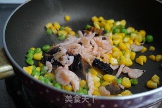 海鲜炒饭的做法步骤：9