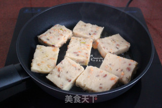 粤式新年早茶，广式鲜虾萝卜糕的做法步骤：15