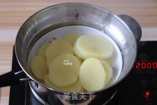虾仁土豆泥的做法步骤：6