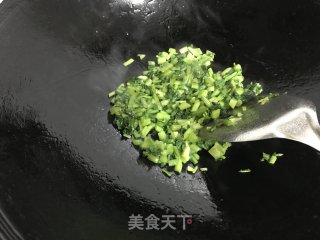 雪里蕻青椒炒墨鱼的做法步骤：8