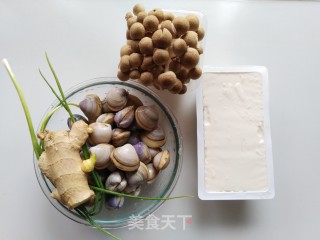 蛤蜊豆腐汤的做法步骤：1