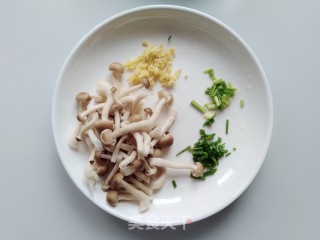 蛤蜊豆腐汤的做法步骤：2