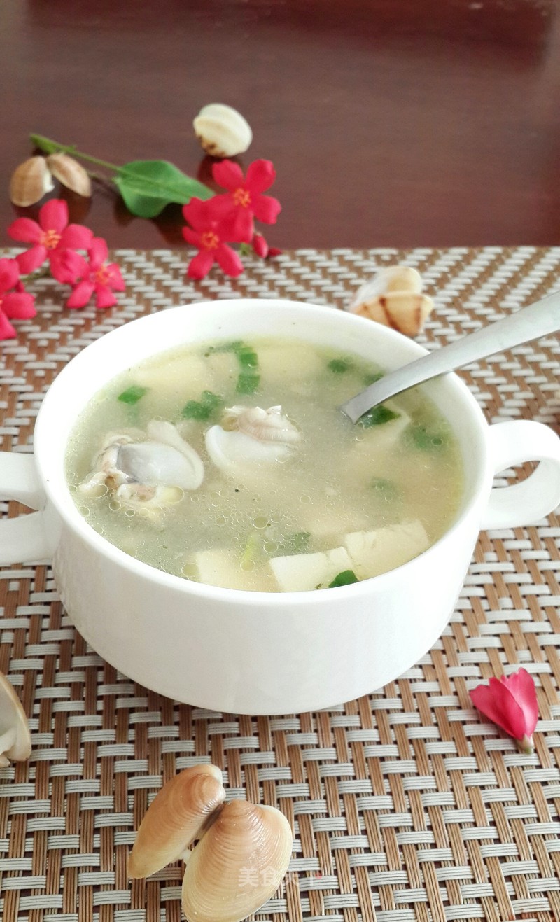 蛤蜊豆腐汤的做法