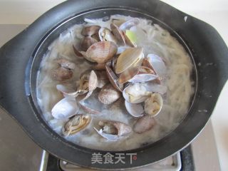 蛤蜊白萝卜汤的做法步骤：9