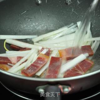蛤蜊火腿萝卜汤的做法步骤：6