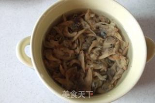 蛤蜊炒毛豆的做法步骤：3