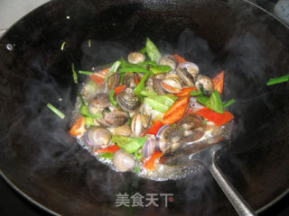 豉椒炒蛤蜊的做法步骤：5