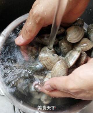 无油的冬瓜蛤蜊汤的做法步骤：1