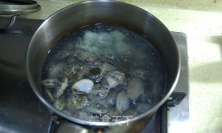 鲜的没得比蛤蜊荠菜鱼丸汤的做法步骤：13